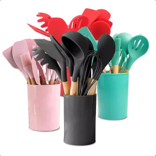 [Levando 2 R$ 61,16] Kit 12 Utenslios De Cozinha Em Silicone E Cabo De Madeira